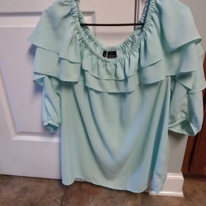 New Directions blouse size XL.Light green can be worn off shoulder p2p-48" L 25"